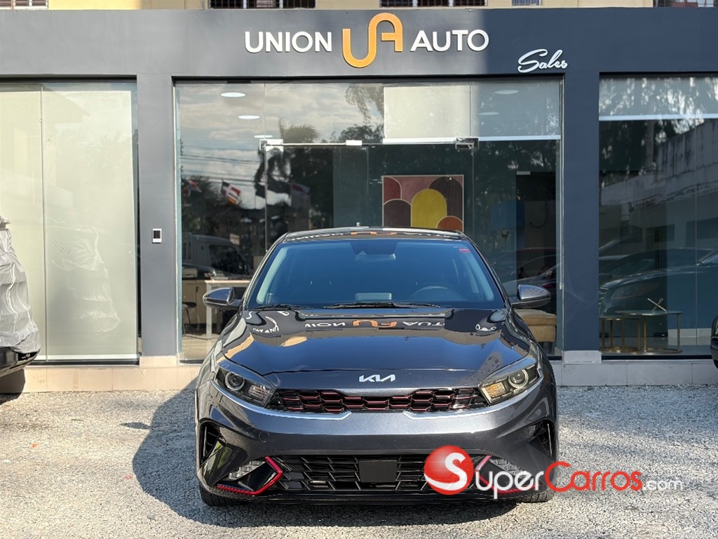 2022 Kia Forte GT Line — foto 6 / 10
