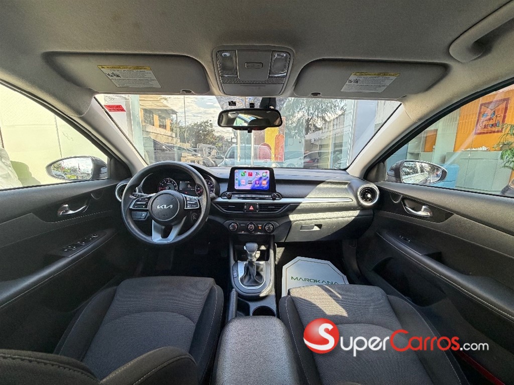 2022 Kia Forte GT Line — foto 9 / 10