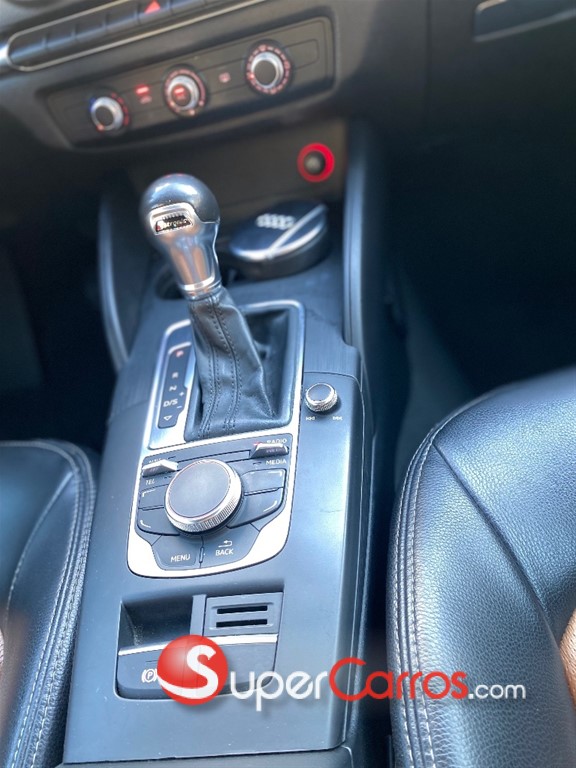 2016 Audi A3 — foto 9 / 11