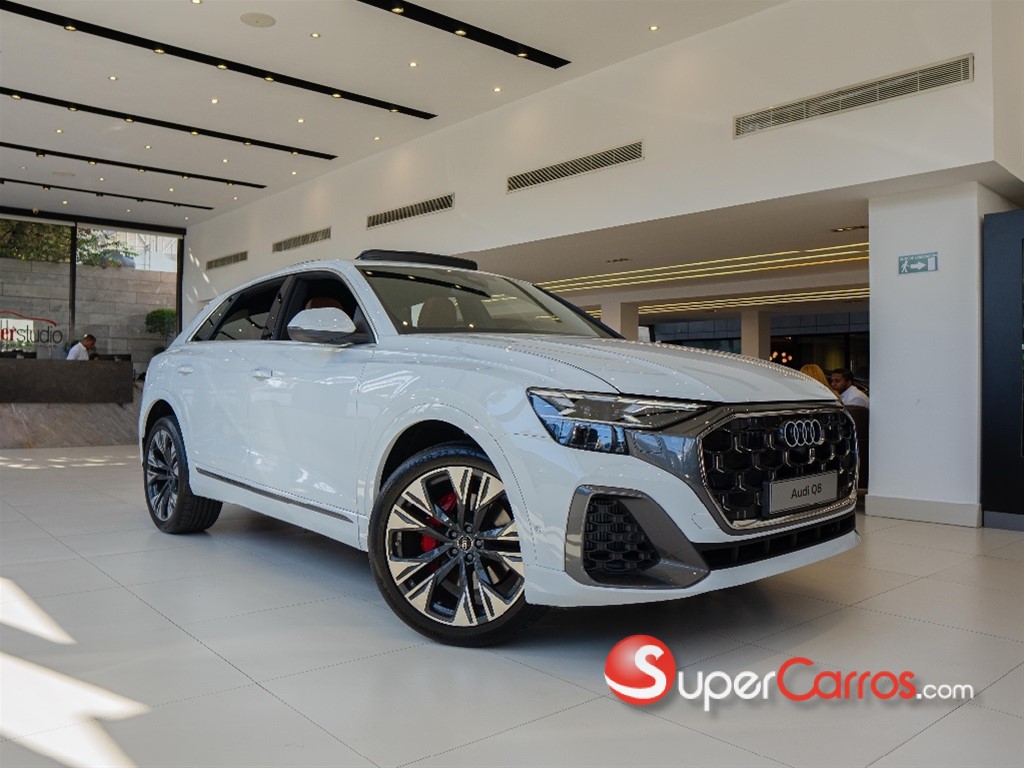 2025 Audi Q8 Sline Package — foto 3 / 12