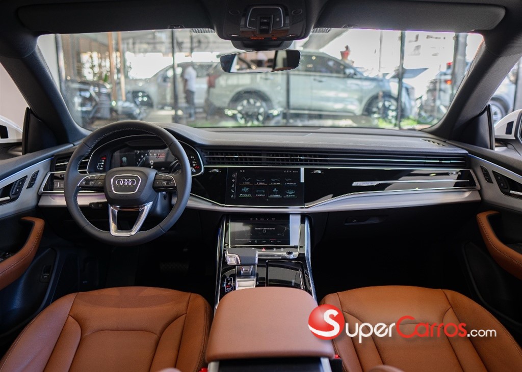 2025 Audi Q8 Sline Package — foto 6 / 12