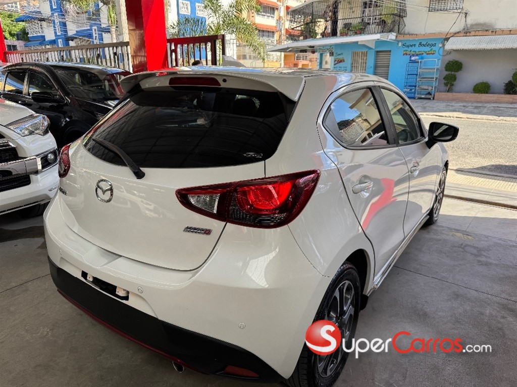 2019 Mazda Demio — foto 4 / 9