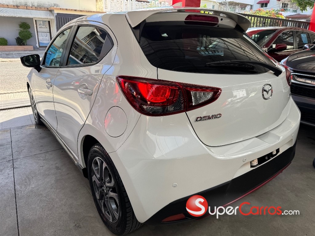 2019 Mazda Demio — foto 6 / 9