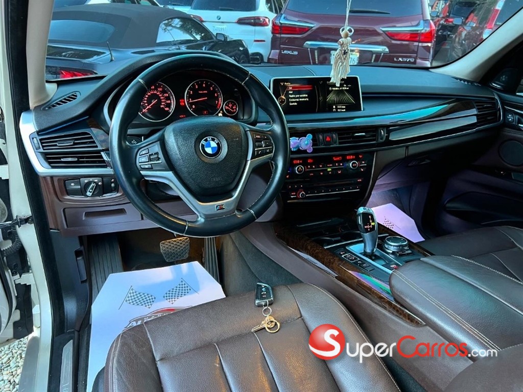 2015 BMW X 5 SDrive 35i — foto 3 / 10