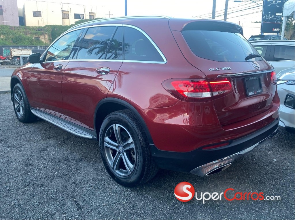 2017 Mercedes-Benz Clase GLC 300 4MATIC — foto 3 / 12