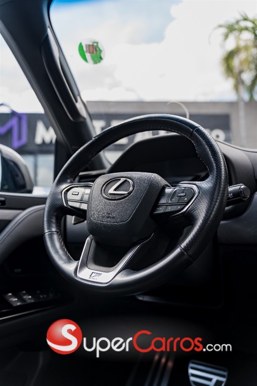 2022 Lexus LX 600 F Sport — foto 7 / 11