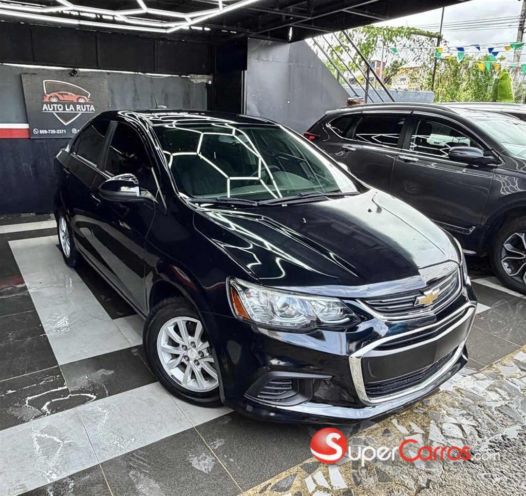 2019 Chevrolet Sonic LT — foto 3 / 12