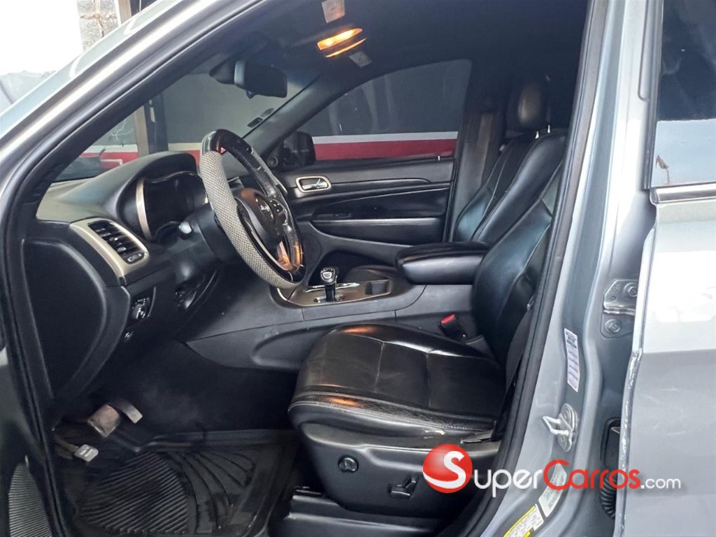 2014 Jeep Cherokee Laredo — foto 2 / 12