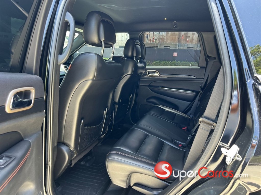 2017 Jeep Cherokee 75 Aniversario — foto 4 / 12