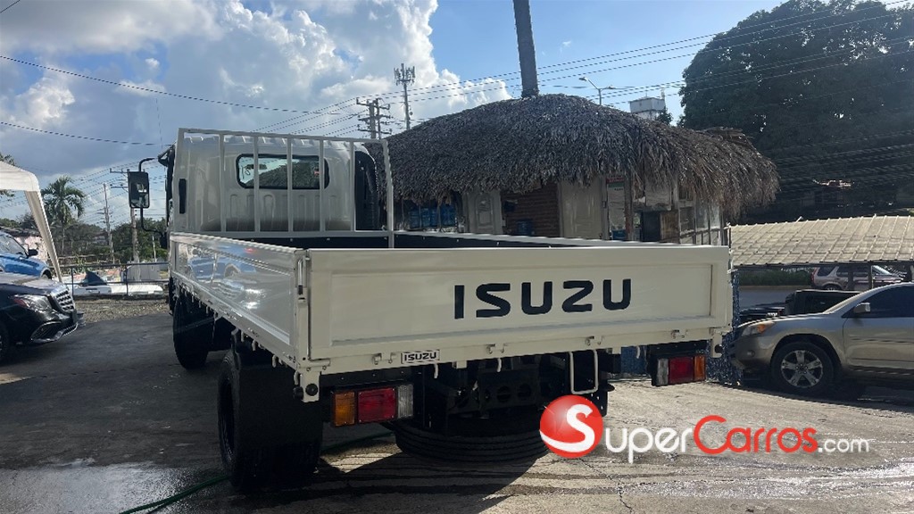 2025 Isuzu Camion Cama Larga — foto 4 / 10