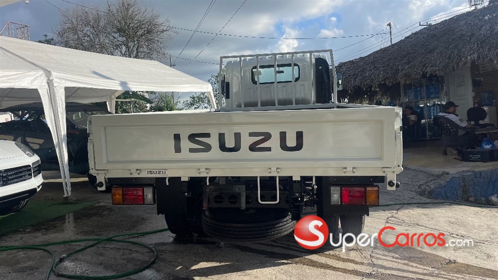 2025 Isuzu Camion Cama Larga — foto 7 / 10