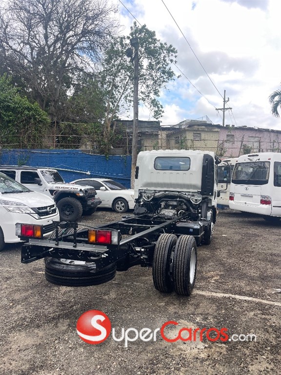 2025 Isuzu Camion — foto 5 / 10