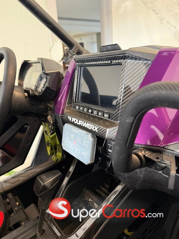 2022 Polaris RZR Turbo S — foto 2 / 8