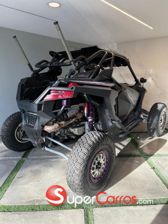 2022 Polaris RZR Turbo S — foto 8 / 8