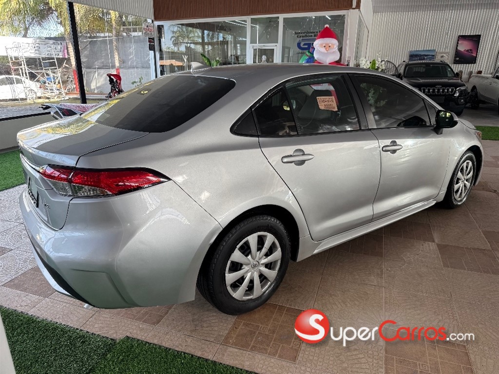 2020 Toyota Corolla LE — foto 4 / 9