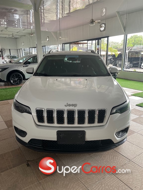 2020 Jeep Cherokee Latitude — foto 2 / 8