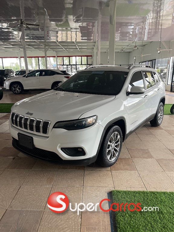 2020 Jeep Cherokee Latitude — foto 3 / 8