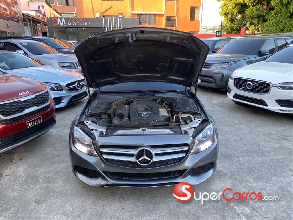 2018 Mercedes-Benz Clase C 300 — foto 8 / 8