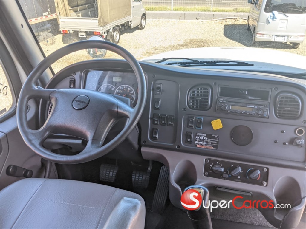 2015 Freightliner M2 — foto 11 / 12