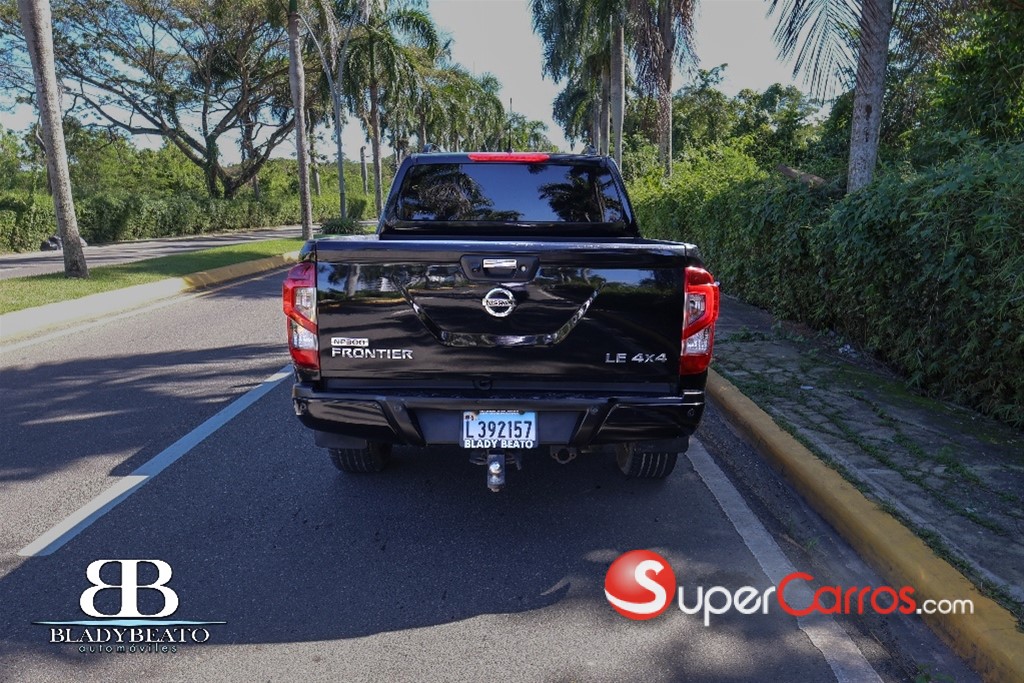 2019 Nissan Frontier LE — foto 3 / 10