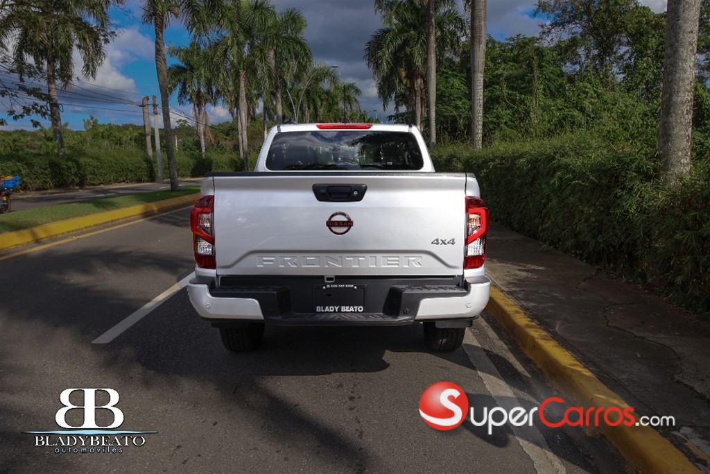 2026 Nissan Frontier Pro-4X — foto 5 / 11