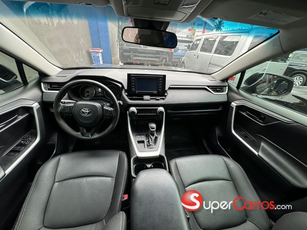 2021 Toyota RAV4 LE — foto 7 / 11