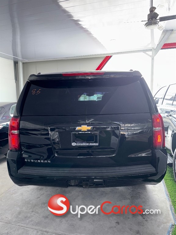 2019 Chevrolet Suburban — foto 4 / 9