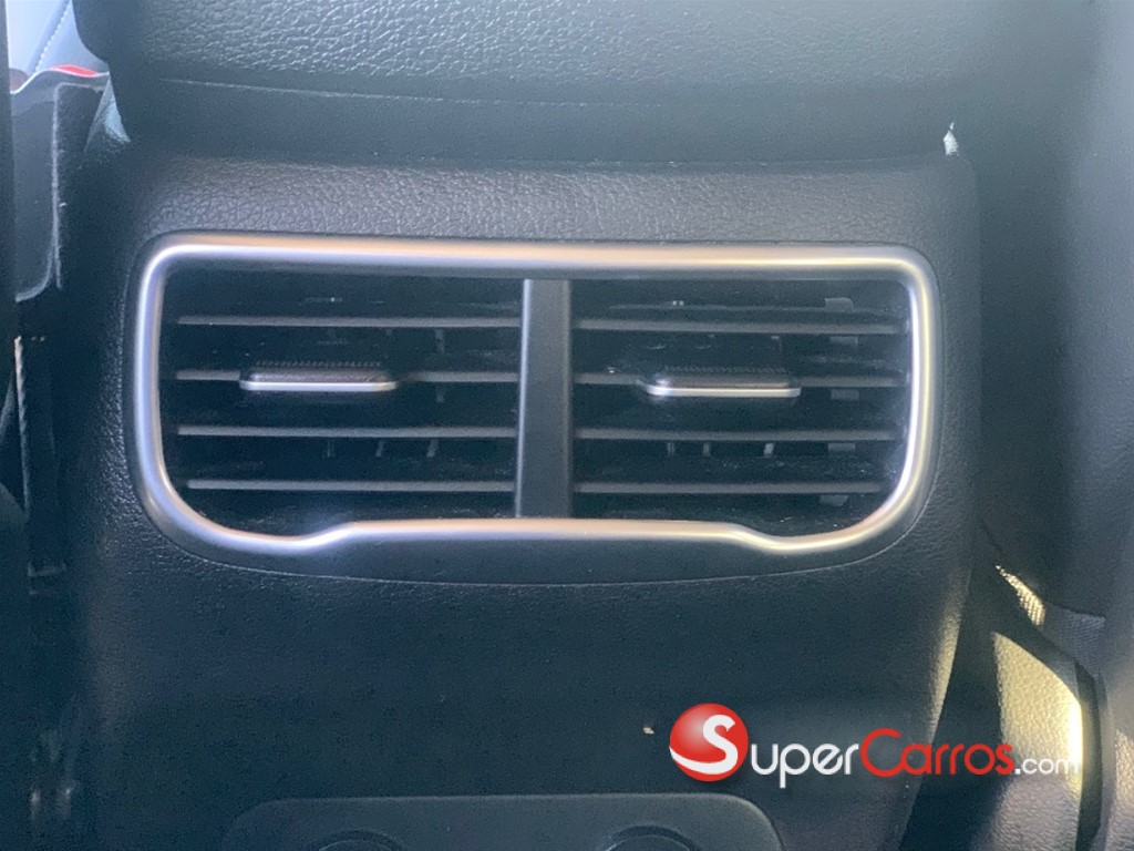 2022 Hyundai Santa Fe — foto 7 / 10