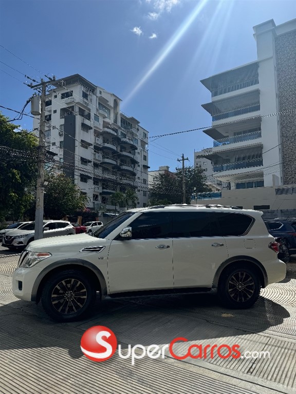 2017 Nissan Armada PLATINUM — foto 4 / 12