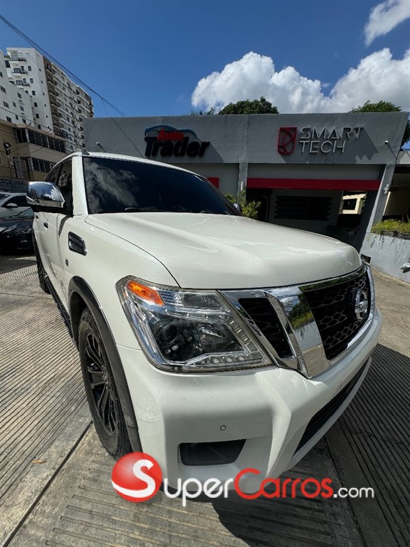 2017 Nissan Armada PLATINUM — foto 6 / 12