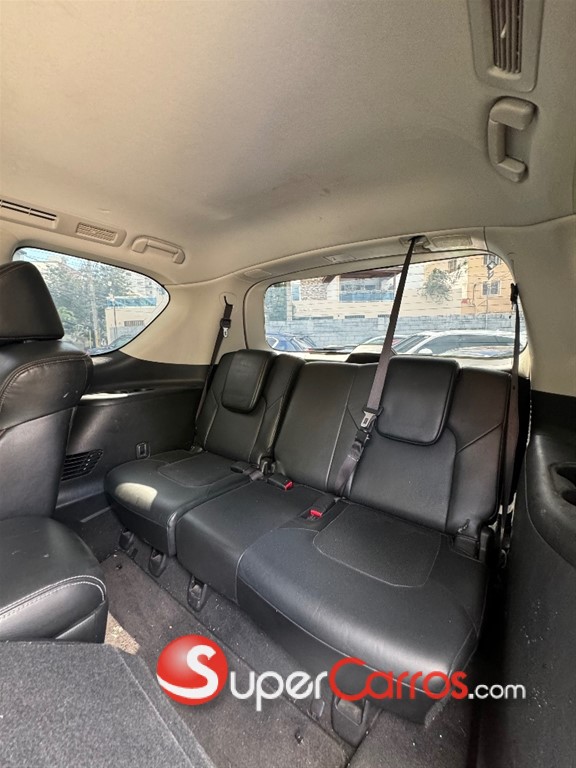 2017 Nissan Armada PLATINUM — foto 9 / 12