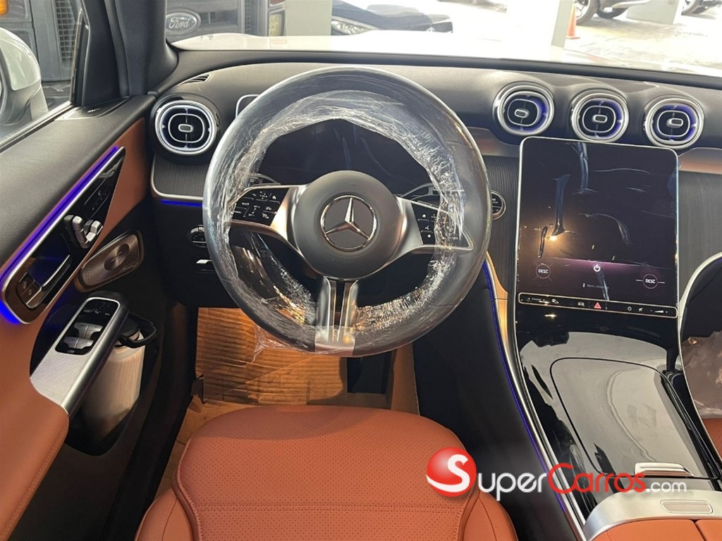 2026 Mercedes-Benz Clase GLC 200 — foto 7 / 9