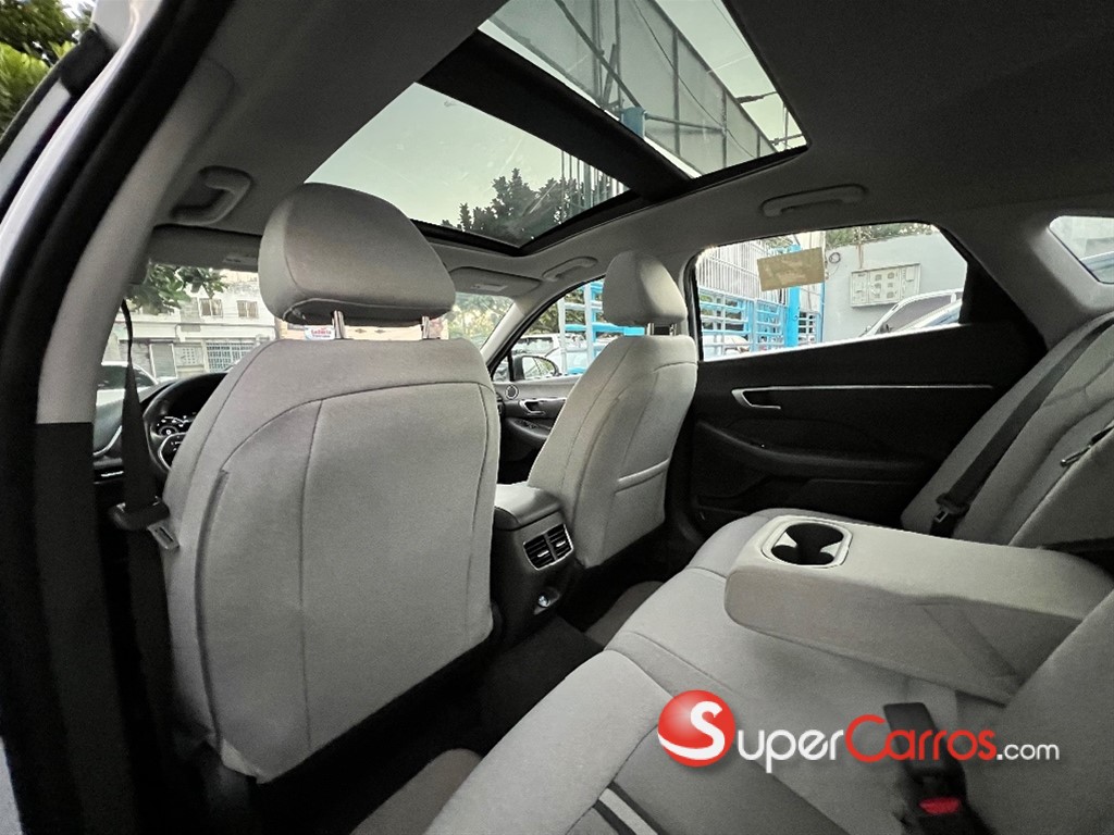 2020 Hyundai Sonata SEL — foto 9 / 11