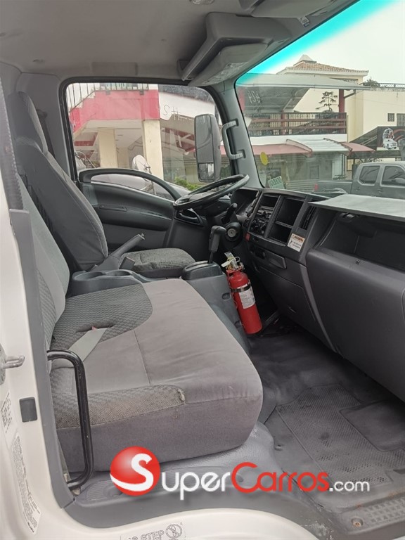 2014 Isuzu NPR — foto 4 / 6