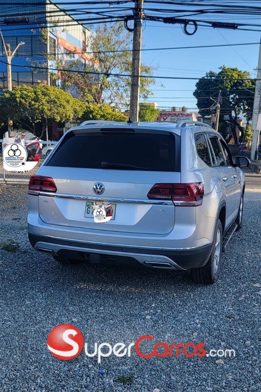 2018 Volkswagen Atlas SEL — foto 5 / 9