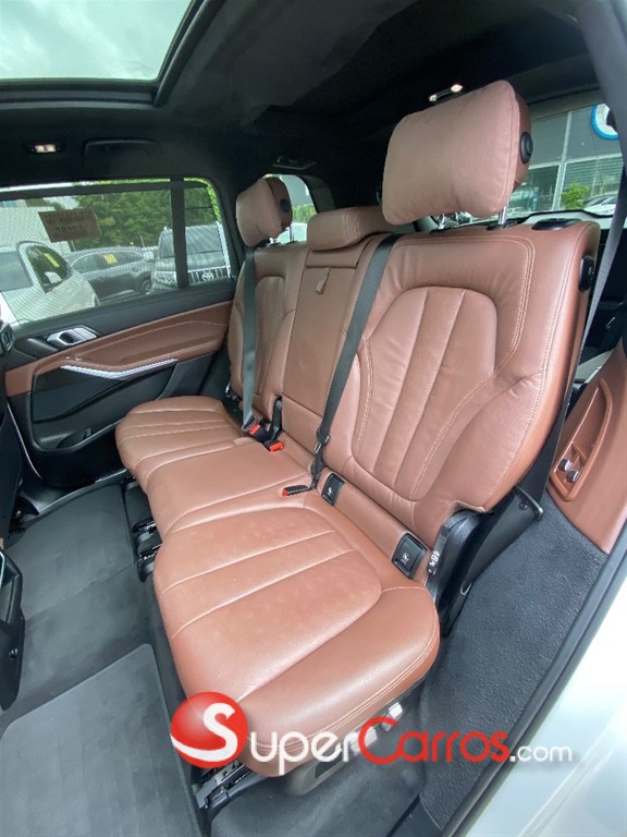 2022 BMW X 7 xDrive 40i Mpackage — foto 4 / 12