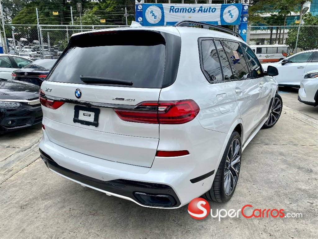 2022 BMW X 7 xDrive 40i Mpackage — foto 12 / 12