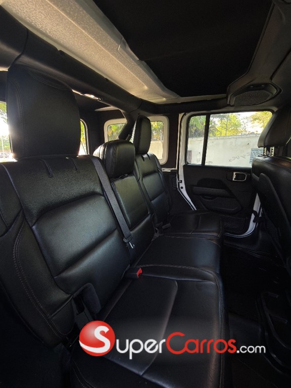 2021 Jeep Wrangler Rubicon 392 — foto 6 / 11