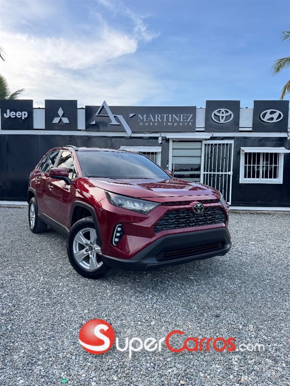 2021 Toyota RAV4 LE