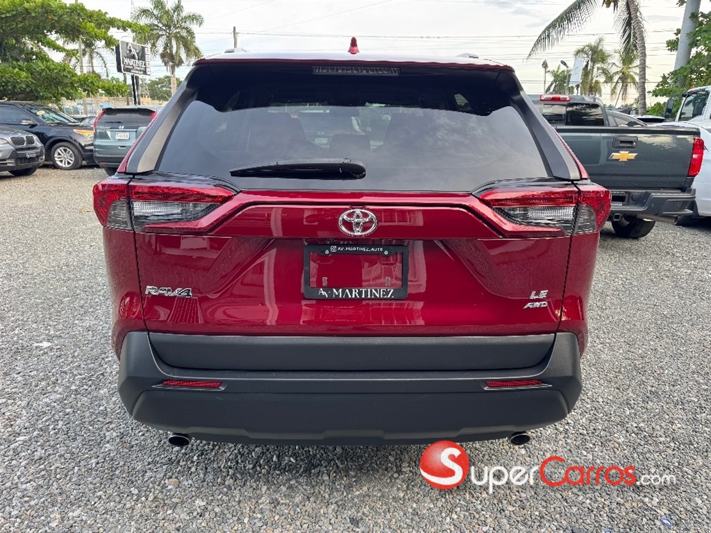 2021 Toyota RAV4 LE — foto 6 / 11