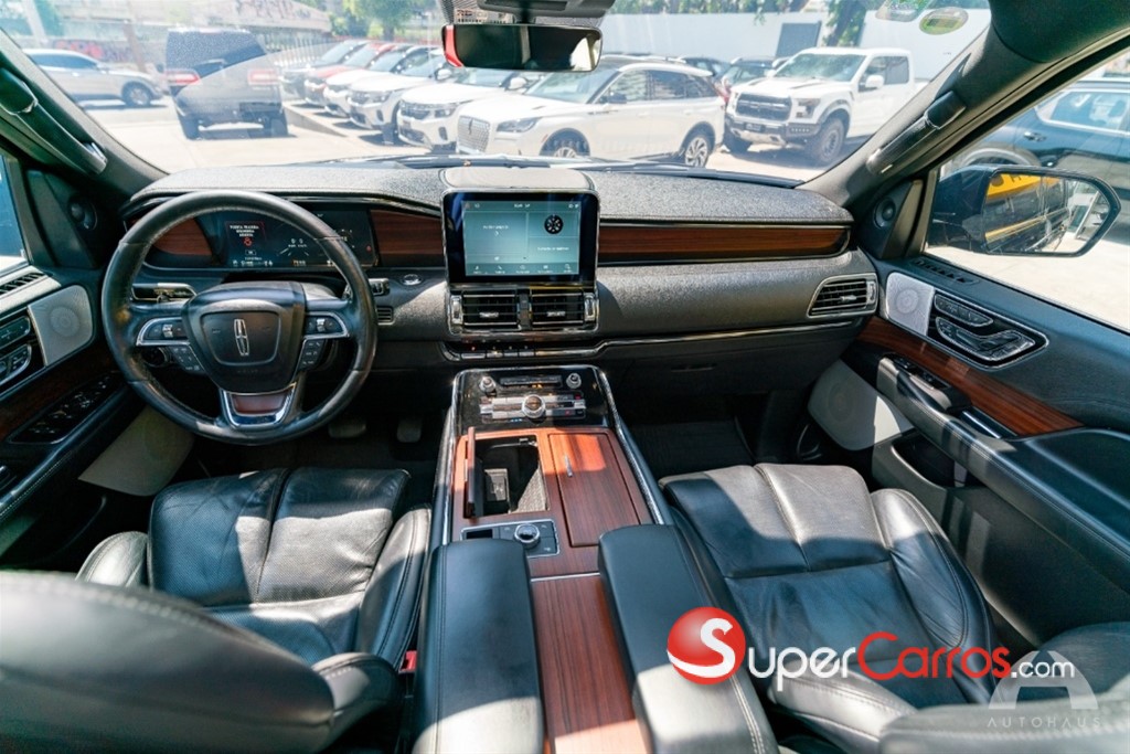 2021 Lincoln Navigator LONG — foto 6 / 10