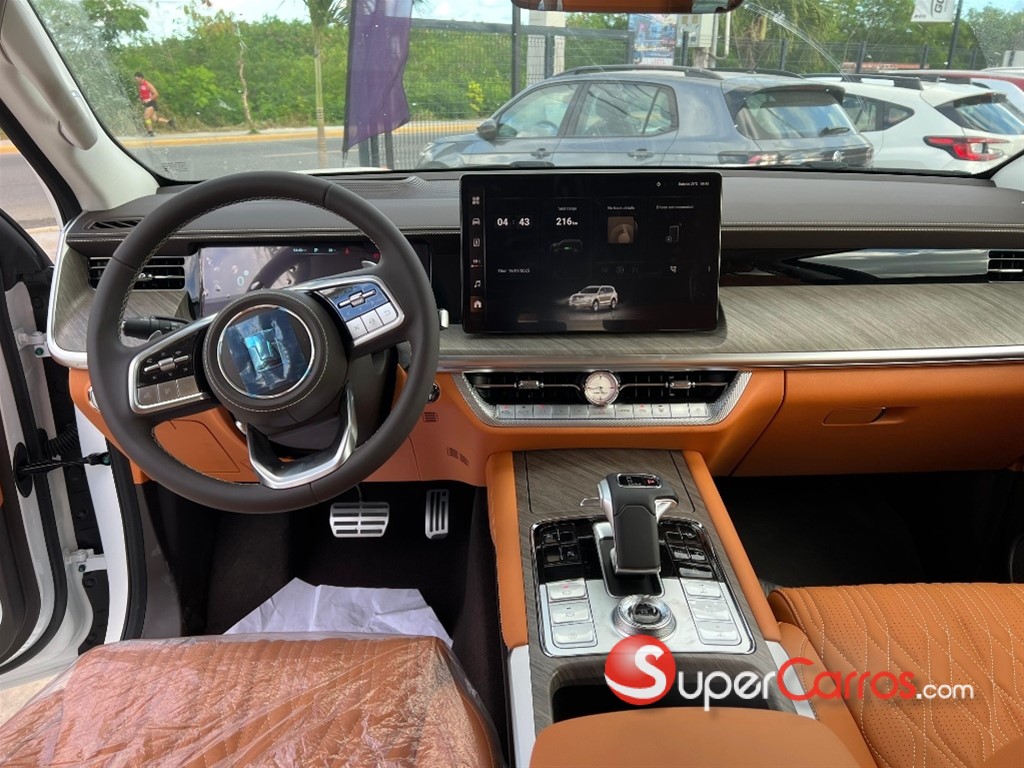 2025 GWM Tank 500 — foto 7 / 12