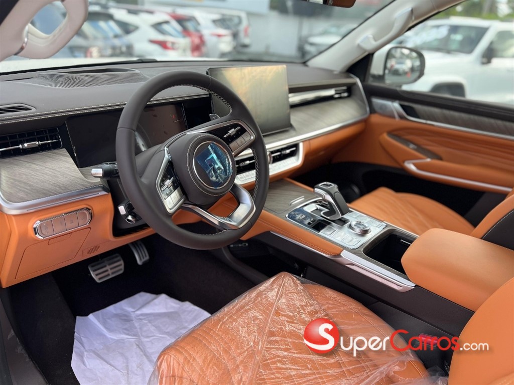 2025 GWM Tank 500 — foto 12 / 12