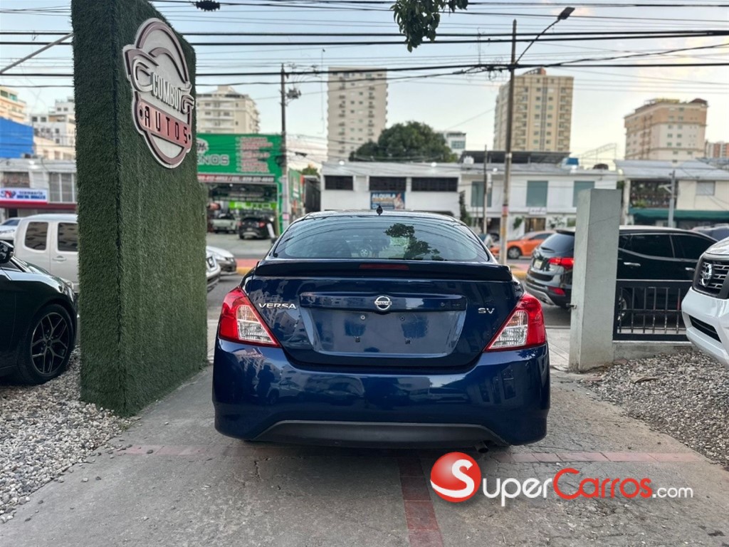 2018 Nissan Versa Sport — foto 6 / 10