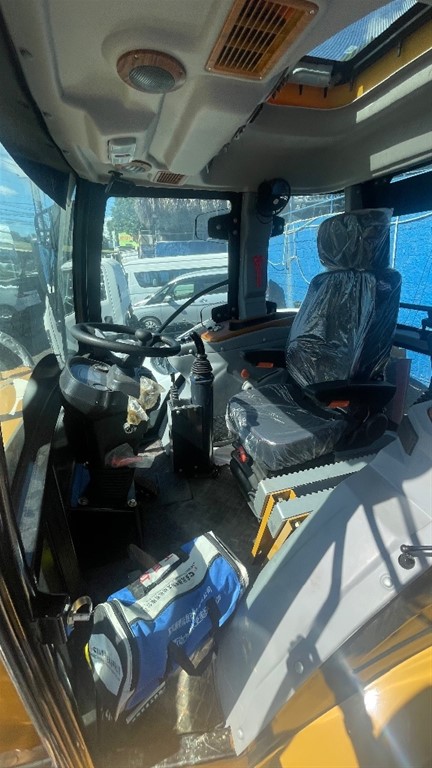 2024 Caterpillar Pala Mecanica 416 D — foto 8 / 12