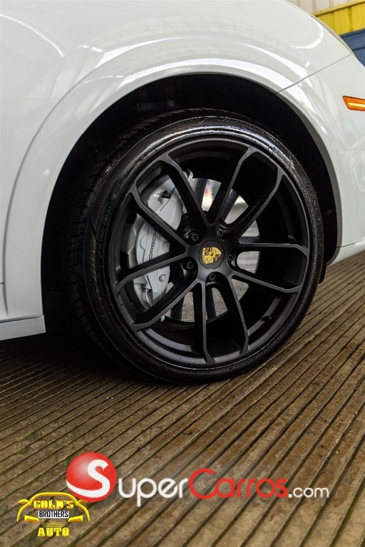 2021 Porsche Cayenne Turbo — foto 11 / 12