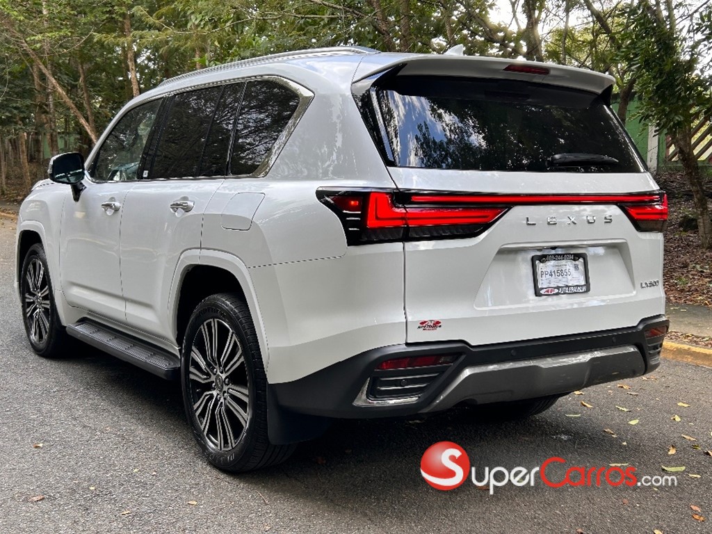 2022 Lexus LX 600 Luxury — foto 5 / 10