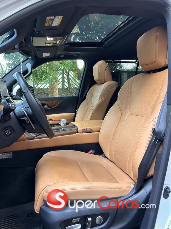 2022 Lexus LX 600 Luxury — foto 9 / 10