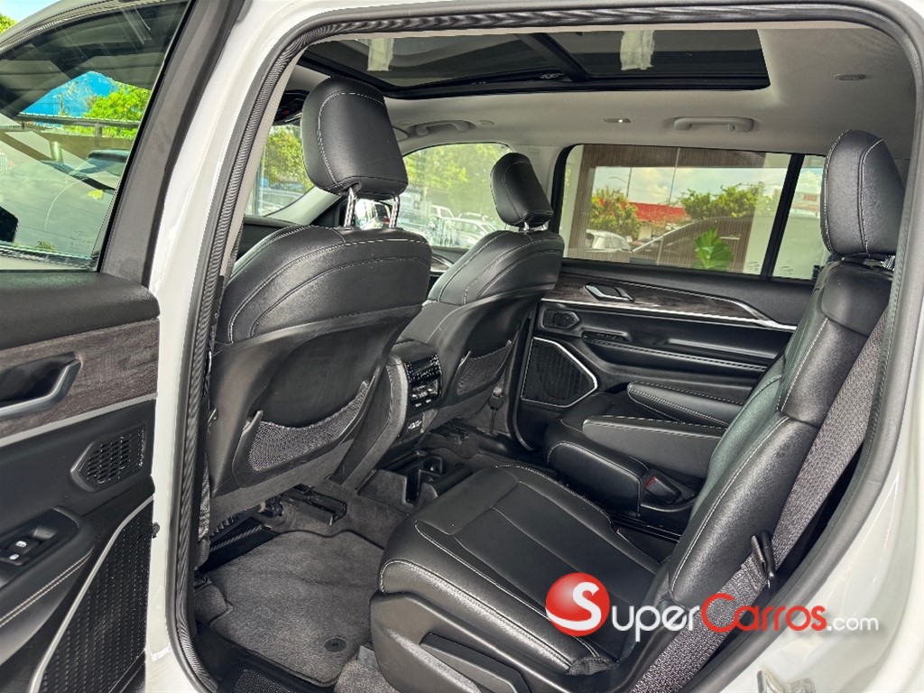 2021 Jeep Grand Cherokee L Limited — foto 7 / 11