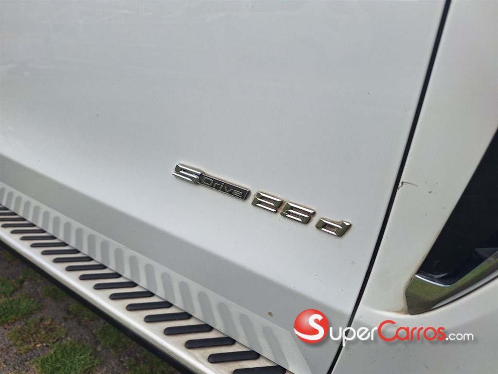 2017 BMW X 5 XDRIVE 25D — foto 9 / 12